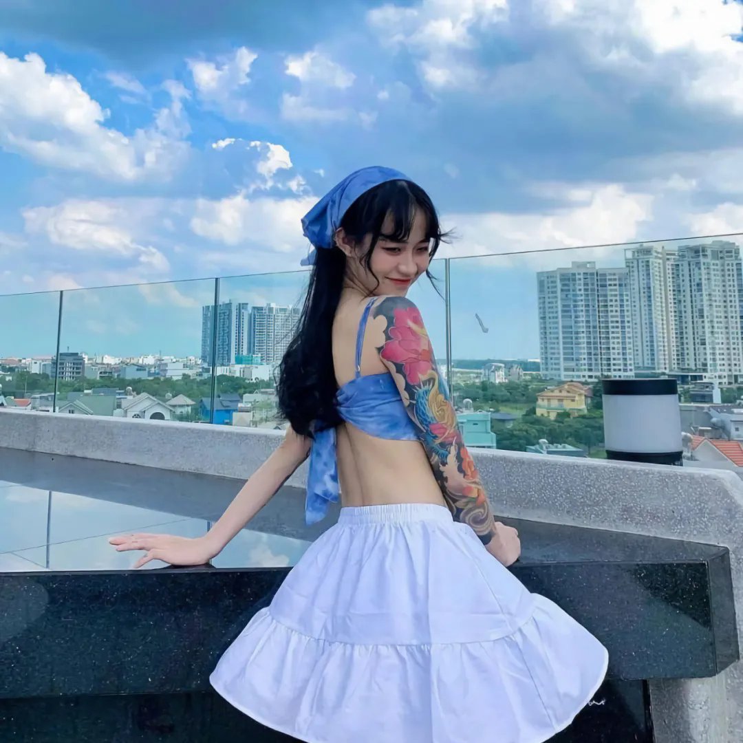 春色无边满绿波